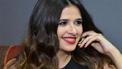 بعد محاولة إخفاءه.. ياسمين عبد العزيز تنشر صورة إبنها لأول مرة
