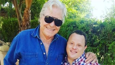 فريق مسلسل السر يهدي تتر العمل لروح الممثل مازن السماحي