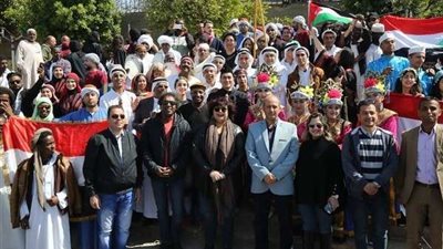 عبد الدايم: مصر أصبحت ملتقى فني يجمع شعوب الأرض