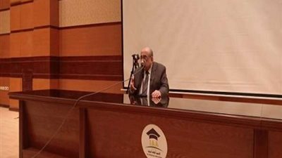 مصطفى الفقي و