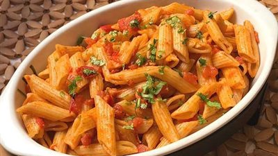 خبيرة طهي تقدم لـ