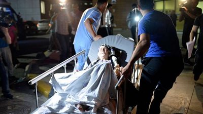 نقل مصابي حادث الغورية لمستشفى الحسين الجامعى