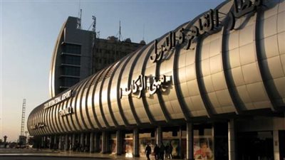 وفاة مصري بالخارج يتسبب في موجة غضب ضد شركات الطيران