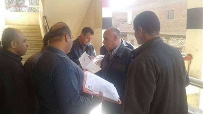 محافظ المنيا يحٌيل 46 موظفاً للتحقيق لغيابهم عن العمل بمركز العدوة