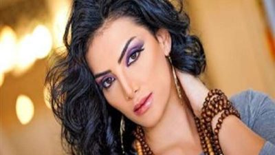 حورية فرغلي وفيفي عبده يستعدان لتصوير 