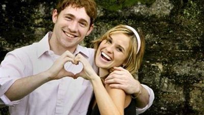 استشارى علاقات أسرية: لهذه الأسباب حب الرجل أقوى من النساء