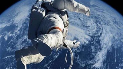 وكالة ناسا تبحث عن رائد فضاء 