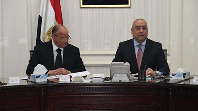 وزير الإسكان: التعامل الحضاري مع أهالي 