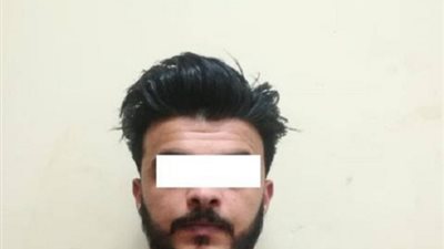 سقوط نجار بالشرقية استولى على 45 ألف من مواطنين لتسفيرهم