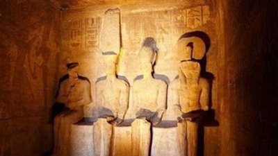 أبرز 10 معلومات عن ظاهرة تعامد الشمس على 