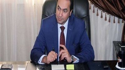 تسليم المعلمين عقودهم المؤقتة بعد نجاحهم في مسابقة التعيين