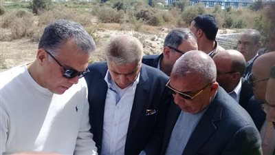 وزير النقل يتابع أعمال تطوير طريق القاهرة / أسيوط بتكلفه  4 مليارات جنيه