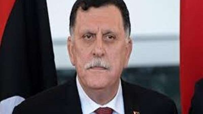 رئيس المجلس الرئاسي الليبي يصل شرم الشيخ للمشاركة بالقمة العربية الأوروبية