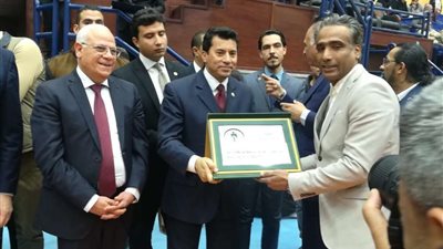 اختتام بطولة البحر المتوسط لشباب كرة اليد بفوز فرنسا بالقب على مونتنيجرو