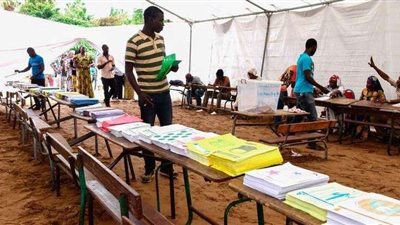 بدء التصويت فى الانتخابات الرئاسية السنغالية