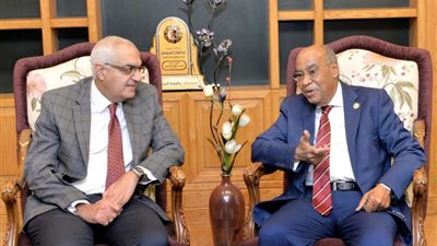 رئيس جامعة المنصورة يستقبل رئيس هيئة قضايا الدولة