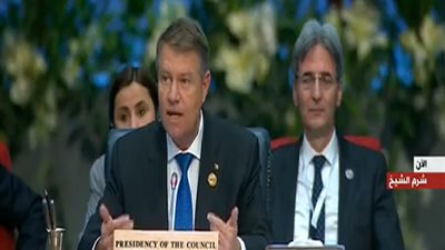 الرئيس الروماني: يجب أن نواجه الإرهاب بتعزيز التعاون المشترك