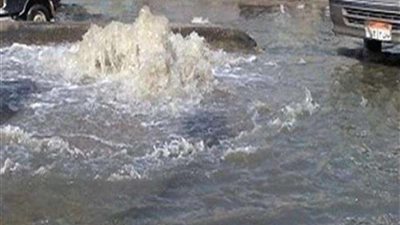 اختناق بحركة المرور بمدينة نصر نتيجة كسر ماسورة مياه