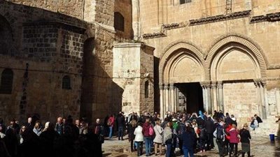 في مثل هذا اليوم.. مجازر وانقلابات وإغلاق كنائس لأول مرة في القدس