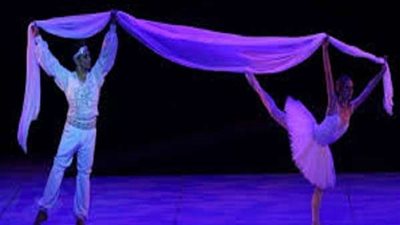 غدًا.. باليه 