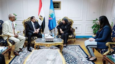 محافظ البحيرة يستقبل شقيقة الراحل أحمد زويل بمناسبة ذكرى ميلاده