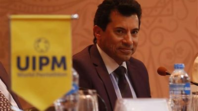 بالصور.. وزير الشباب يعلن انطلاق بطولة العالم للخماسي الحديث