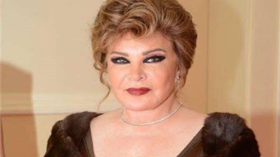 صفية العمري تروي سر عمل مكياجها لنفسها