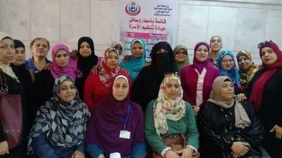 بالصور.. «بكرة لينا» تعقد ندوة بالوراق تحت عنوان «انزل شارك»