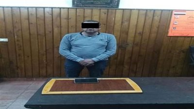 سقوط موظف أثناء بيعه هاتف محمول عقب سرقته فى الأزبكية