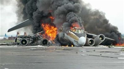 سقوط طائرة سقطت في نيبال وإنقاذ 17 راكبًا