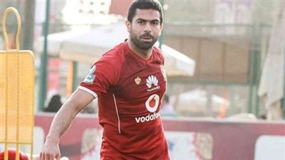 أول صورة لأحمد فتحي بعد تجديد عقده مع الأهلى