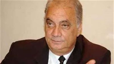 العشرات يتوافدون على منزل سمير زاهر لتقديم واجب العزاء