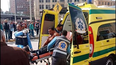 مصدر أمني: 20 قتيلاً و50 مصابًا في حادث محطة مصر