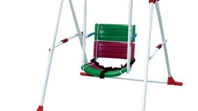 «أرجوحة» تنهي حياة طفلة في البحيرة