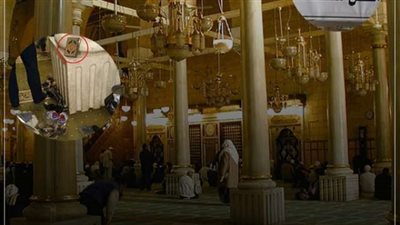 «احذر السرقة».. «لافتات» ترهب المواطنين من الصلاة في المساجد