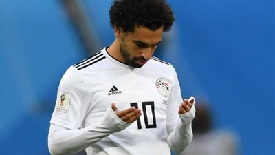 محمد صلاح ينعي ضحايا حادث محطة مصر