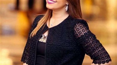 11 أبريل.. محاكمة «بوسى» لإصدارها شيكات بدون رصيد