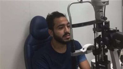 بدلاء المنتخب يؤدون التدريبات في الجيم