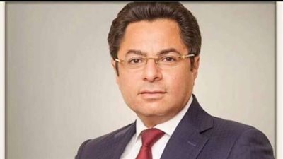 خالد أبو بكر يدلي بصوته.. ويؤكد: 'نحن أمام مشهد تاريخي'