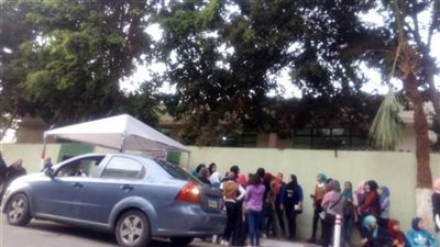 إقبال كثيف من الشباب بـ«التربية الرياضية بنات»