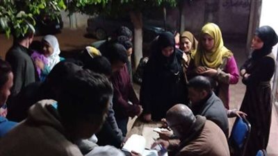 استمرار توافد الناخبين بقرية كفر أبو جمعة