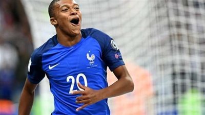 منتخب روسيا يسقط أمام الديك الفرنسي بثلاثية وديًا