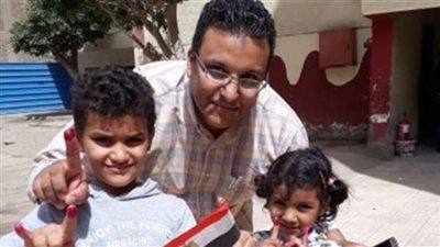 إقبال كبير من الأطفال برفقة الناخبين على لجان بولاق الدكرور