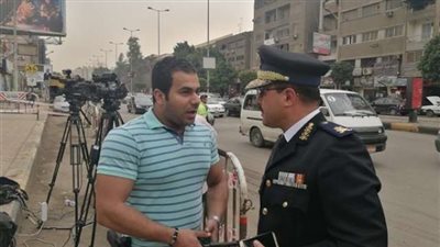 بالصور.. مدير مرور الإدارة العامة بمحيط اللجان في الجيزة