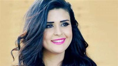 سلمى رشيد تروج لحفلتها بتويتة