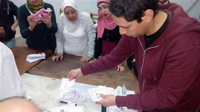 السيسي يتقدم بـ 1613 صوتًا مقابل 49 لـ«موسى» بـ«الجامعة العمالية»