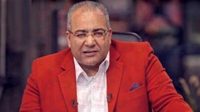 بيومي فؤاد يستعد لـ«الكويسين»