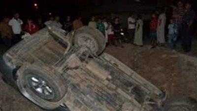 إصابة 5 أشخاص في انقلاب سيارة ملاكي ببني سويف