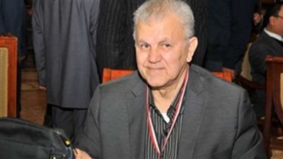 برلماني: امتحانات الثانوية عن طريق «التابلت» تشتيت للطلاب