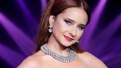 الليلة.. نيللي كريم ضيفة مع الإعلامى عمرو أديب